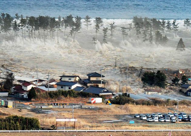 Tsunami de Japon 2011