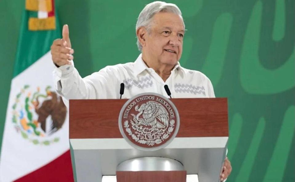 López Obrador respetará veda por consulta popular